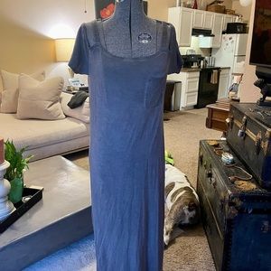 Cold shoulder T-shirt dress